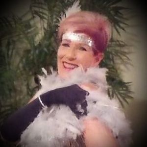 Meet your Posher, Faye